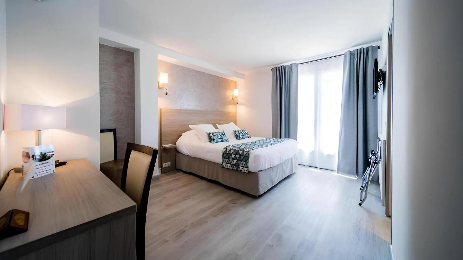 Hotel Le Rabelais Le Lavandou