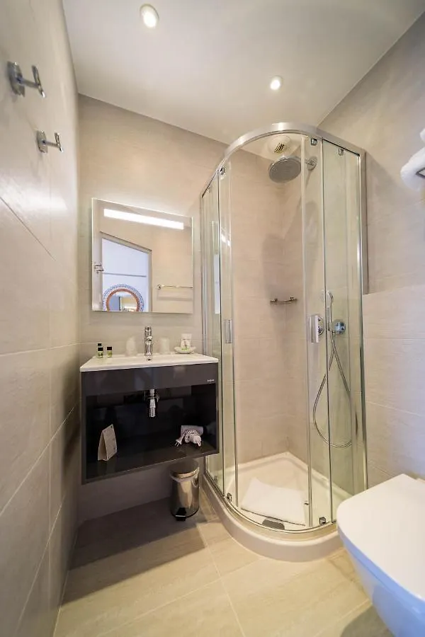 Hotel Le Rabelais Le Lavandou