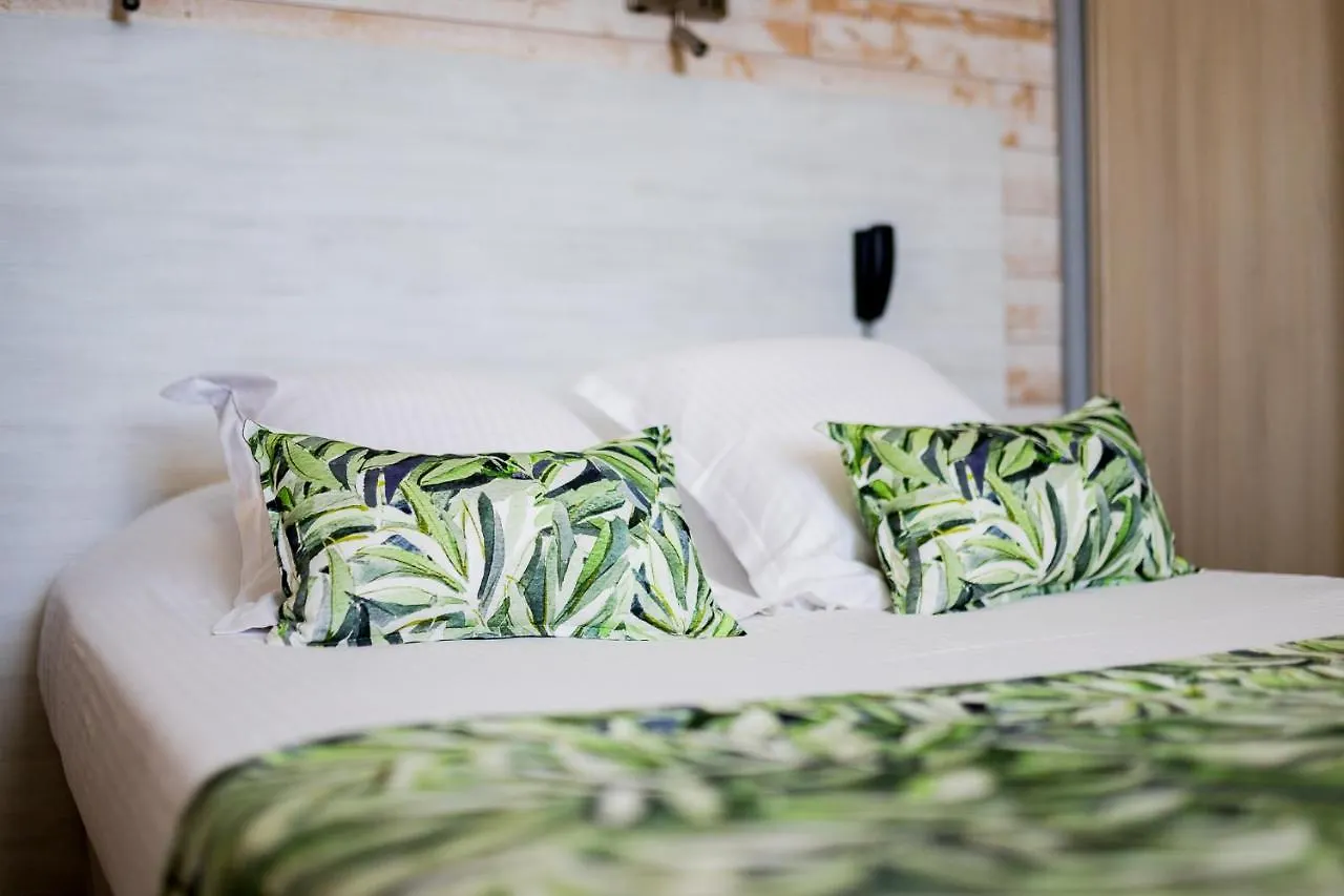 Hotel Le Rabelais Le Lavandou