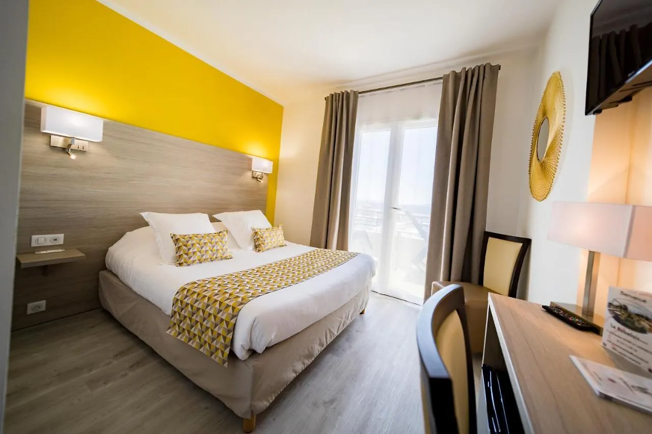 ***  Hotel Le Rabelais Le Lavandou Francia